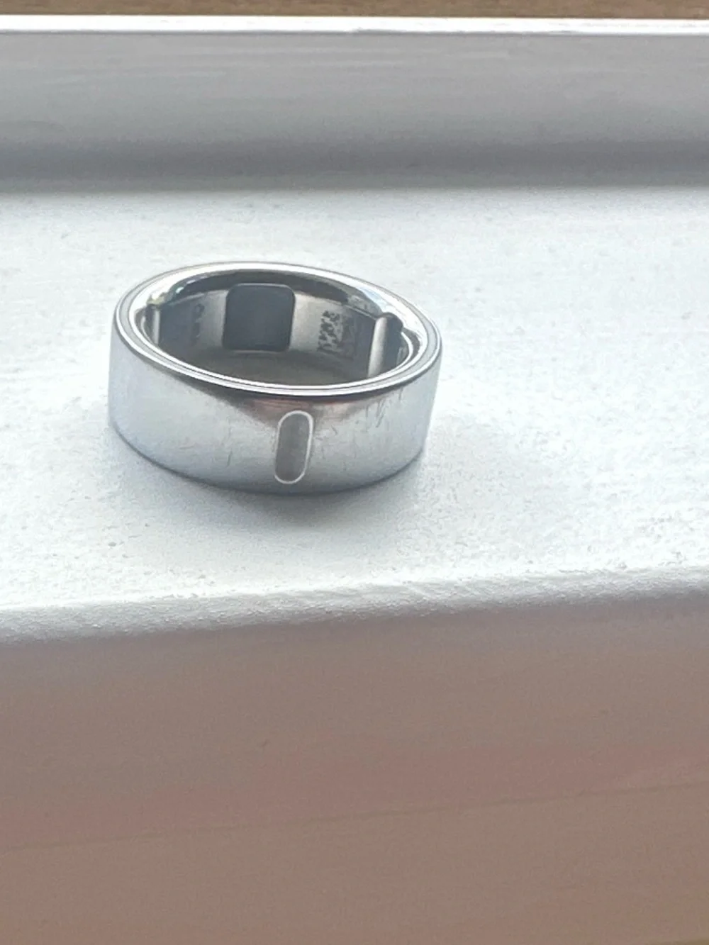 Oura polished silver